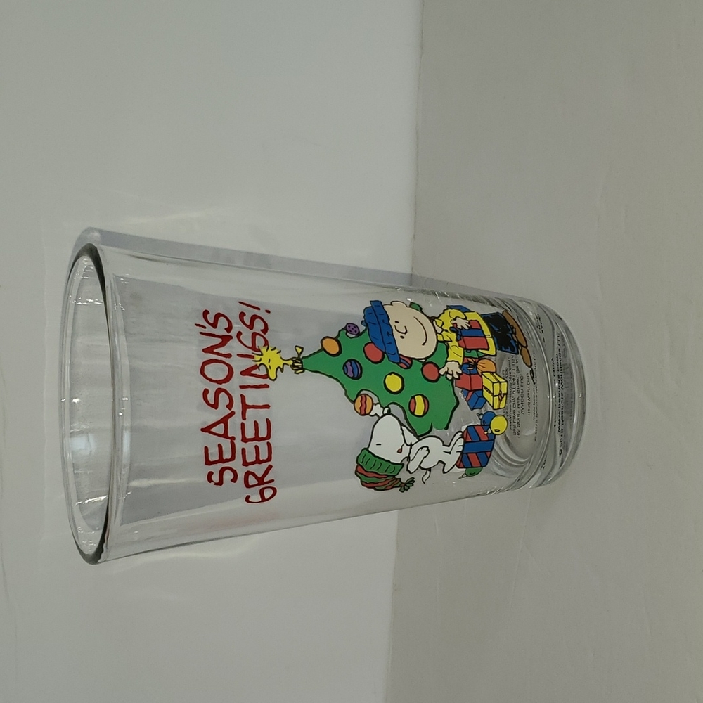 🏠⭐️ Peanuts Seasons Greetings Novelty Drinking Glass